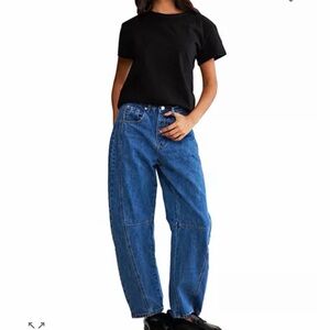 Parke Horseshoe Barrel Jeans in Medium Blue - Size 27